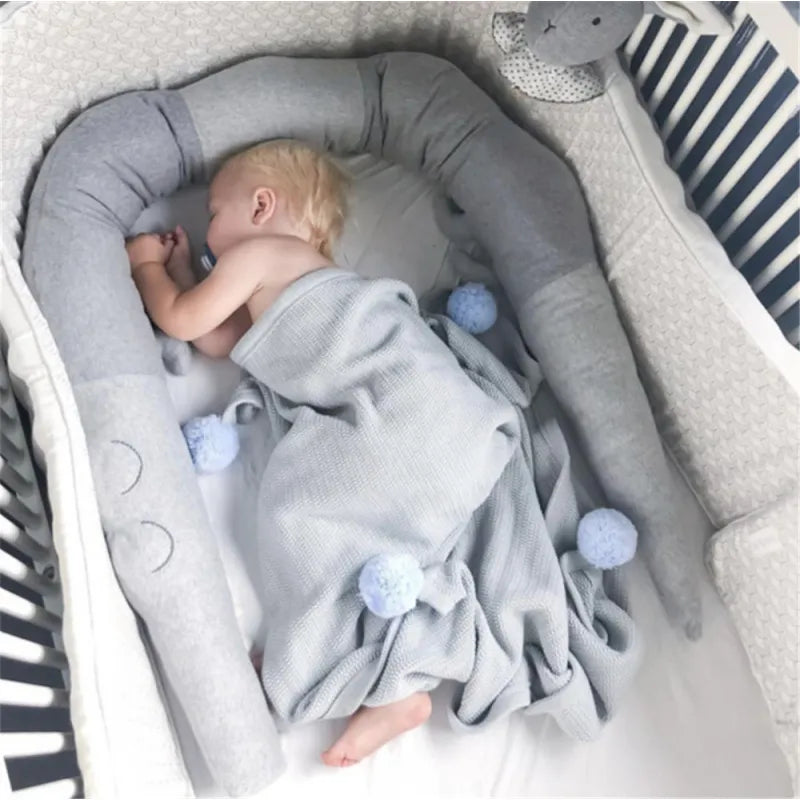 Ergonomisches Babyschutzkissen – Weicher Stillring für mehr Sicherheit