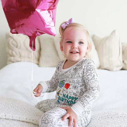 Kreativer Kinder Pyjama zum selber ausmalen