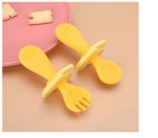 Baby Besteck Set aus Silikon – Lernlöffel & Gabel mit Sicherheitsring für Kleinkinder