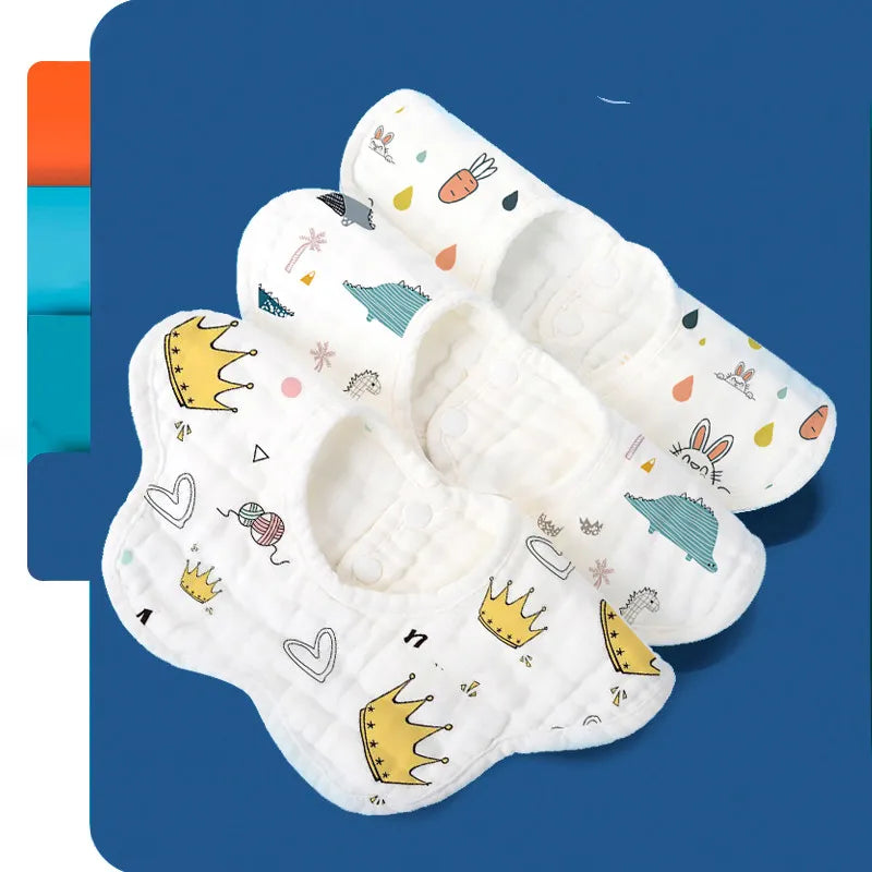 Baby Lätzchen aus Musselin – Weiche Spucktücher mit süßen Motiven