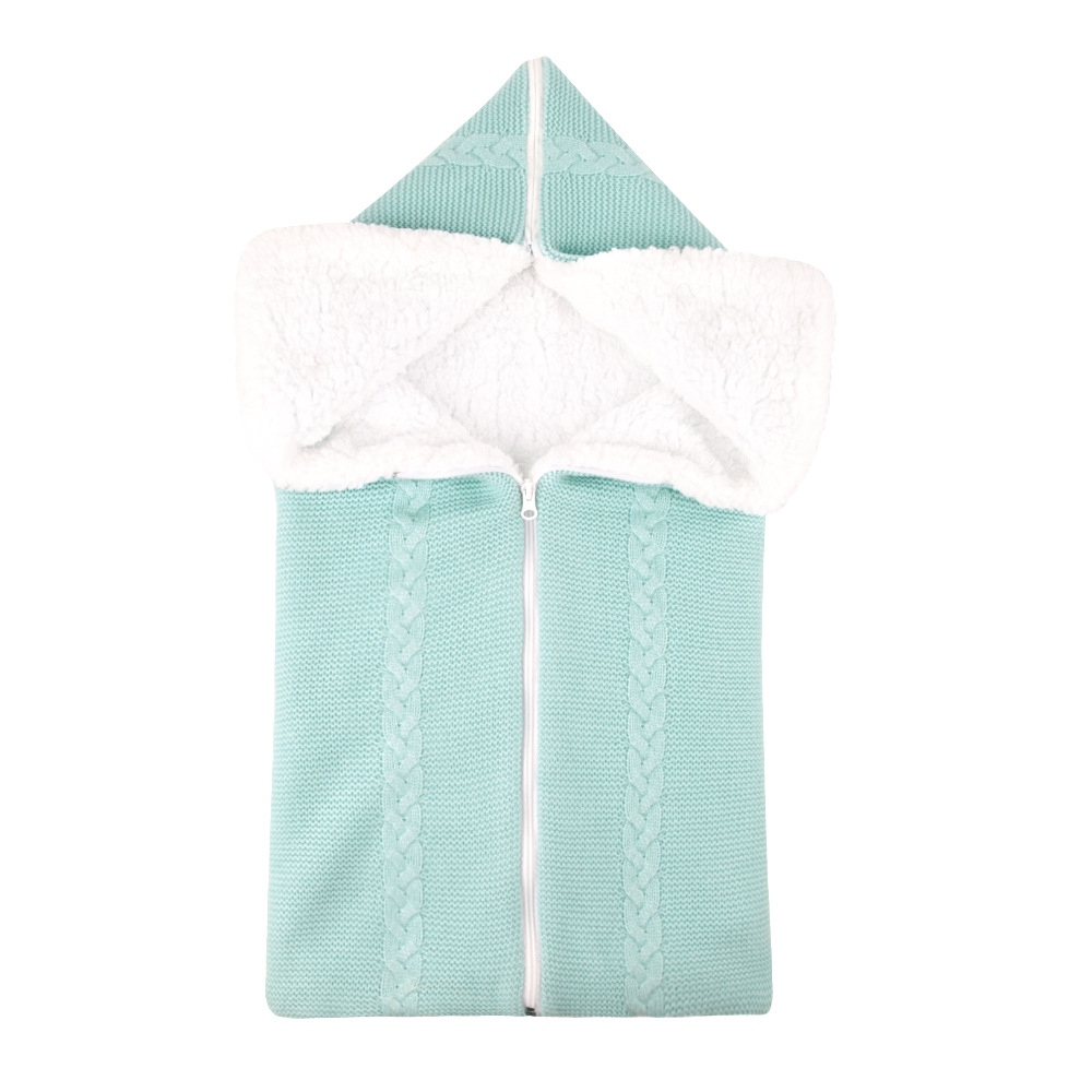 Baby Schlafsack mit Kapuze – Weicher und Warmer Strick-Schlafsack