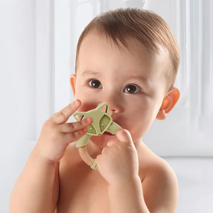 Baby Beißring aus Holz und Silikon – Zahnungshilfe im Fuchsdesign