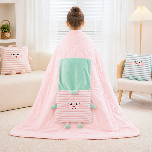 2-in-1 Kissen und Decke mit niedlichem Design