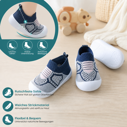 Weiche gestrickte Anti-Rutsch-Babyschuhe für die ersten Schritte