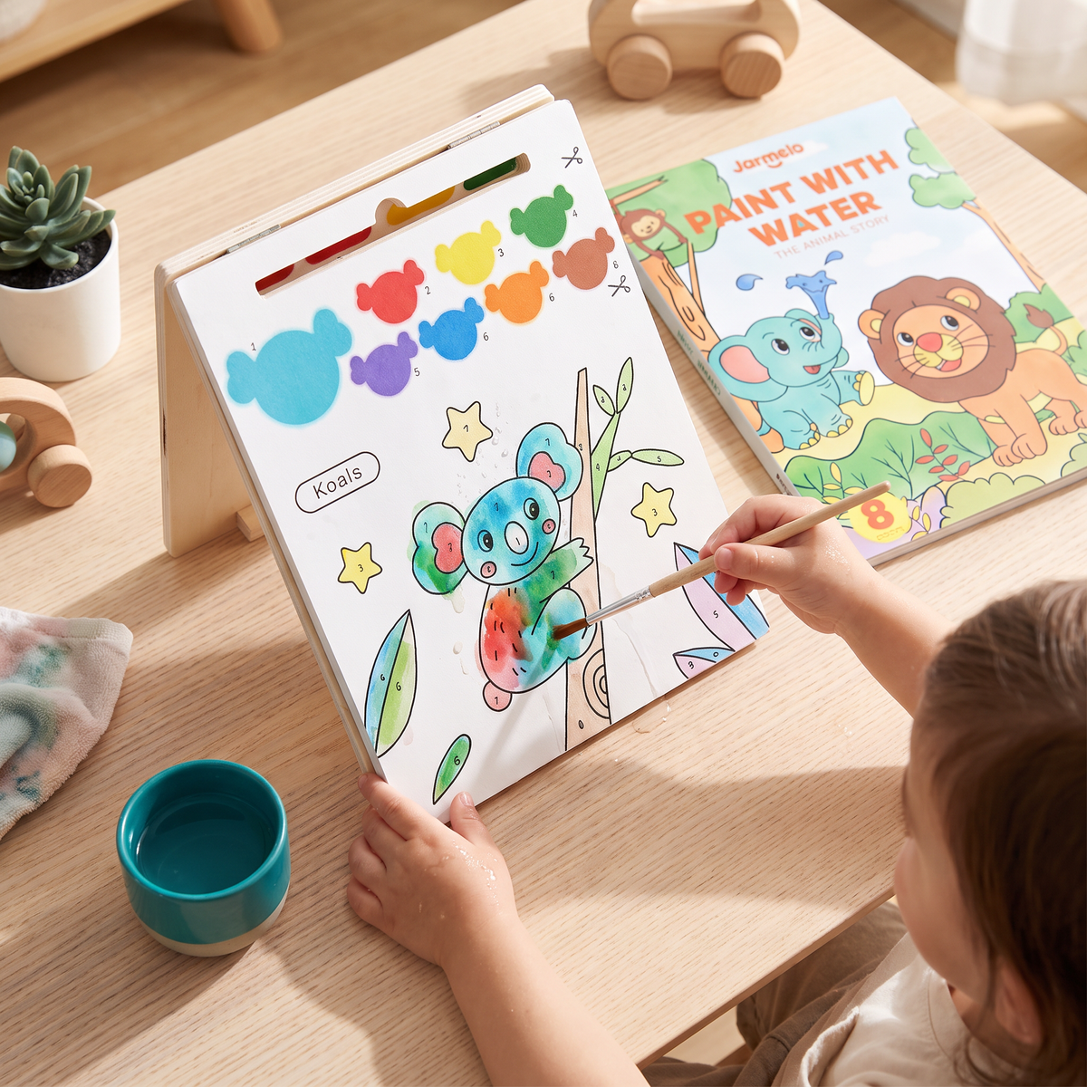 Aquarell-Malbuch mit Pinsel – Sauberer Malspaß nur mit Wasser