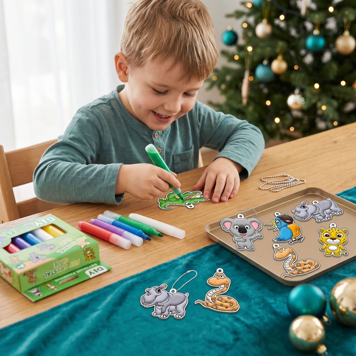 DIY-Weihnachtsanhänger-Bastelset mit kleberfreier Maltechnik für Kinder
