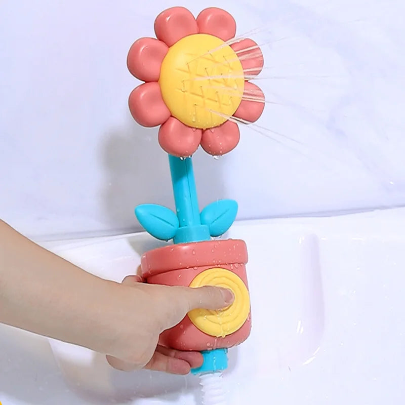 Spaßiges Badespielzeug für Kinder | Planschvergnügen mit Blumenthema