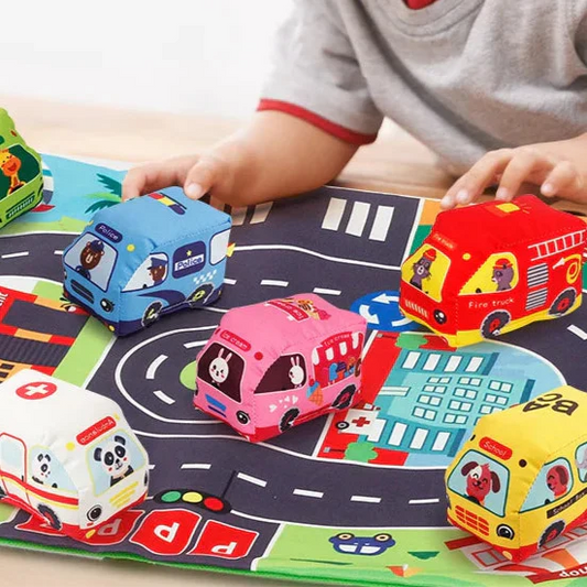 Cartoon-Abenteuer – Auto-Spielmatte mit Stofffahrzeugen für Kinder