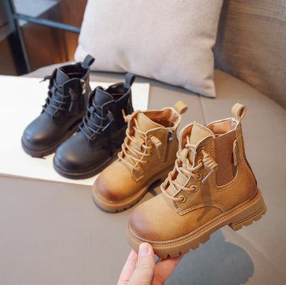Stylische Kinder-Schnürstiefel – Robuste Herbst- und Winterstiefel mit Profilsohle