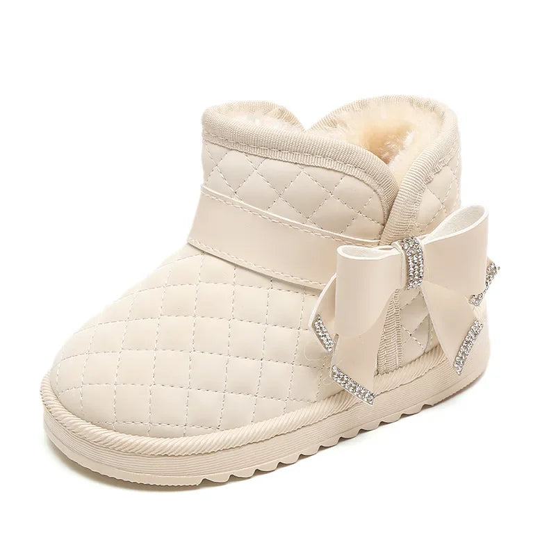 Warm & Rutschfest – Mädchen Schneestiefel